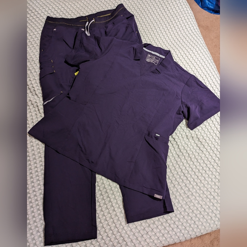 FIGS XXL Purple Inala Slim Top